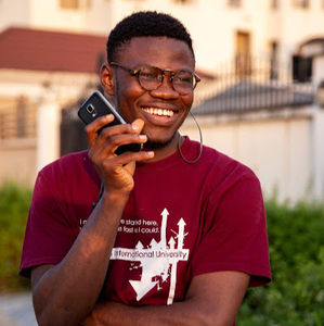 Meet your Posher, Okumbor